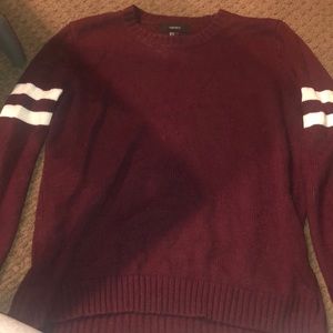 Maroon sweater